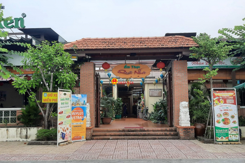 TP. Hồ Chí Minh: Hàng loạt công trình biệt thự, nhà hàng xây dựng không phép tại phường Thảo Điền