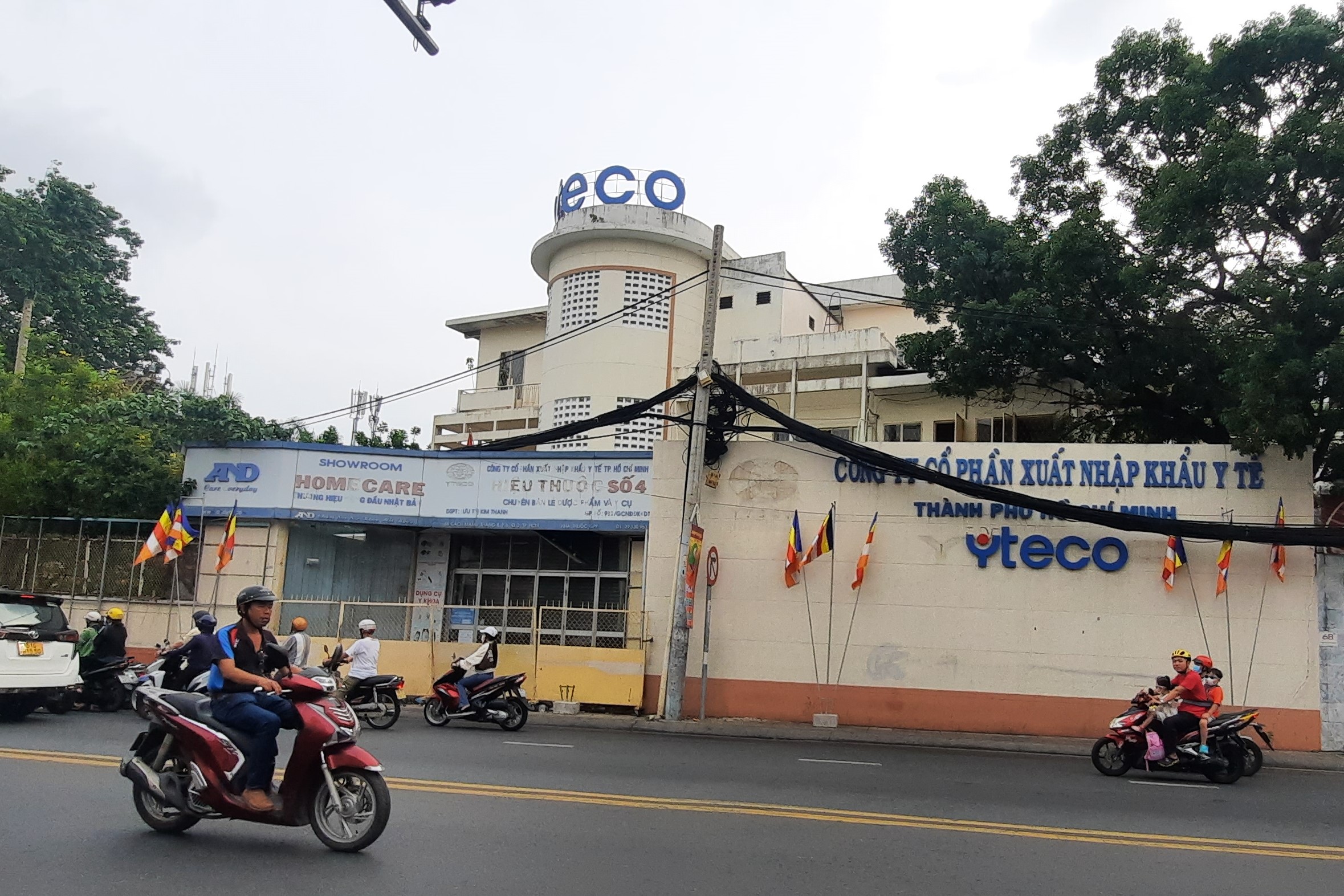 Công ty Cổ phần Xuất nhập khẩu Y tế TP. Hồ Chí Minh sử dụng đất công sai mục đích thế nào?