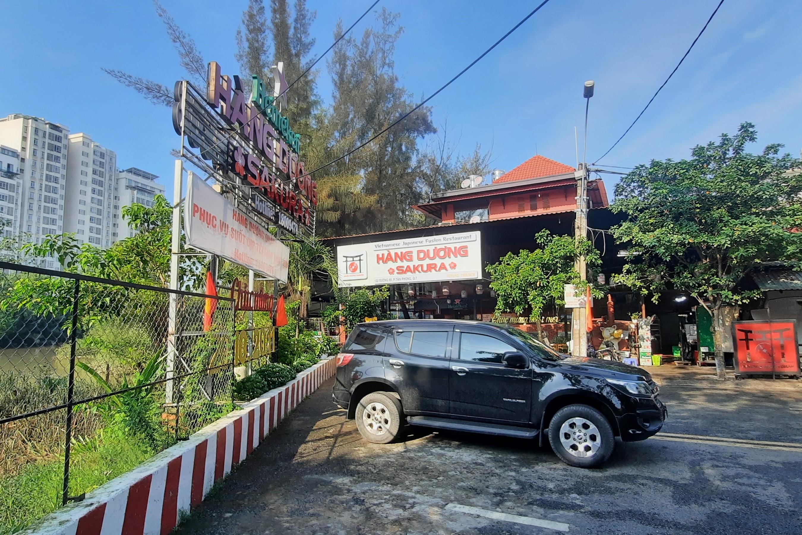 TP. Hồ Chí Minh: Nhà hàng Hàng Dương ngang nhiên xây dựng trái phép, lấn chiếm đất công viên