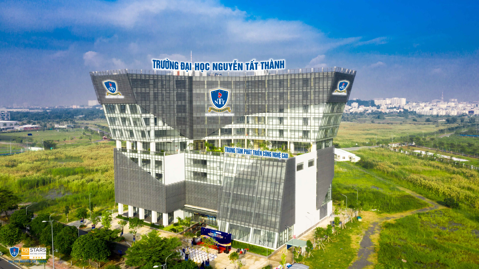 Trường ĐH Nguyễn Tất Thành xuất sắc lọt Top 3 các trường đại học Việt Nam trên bảng xếp hạng SCImago Institutions Rankings 2022