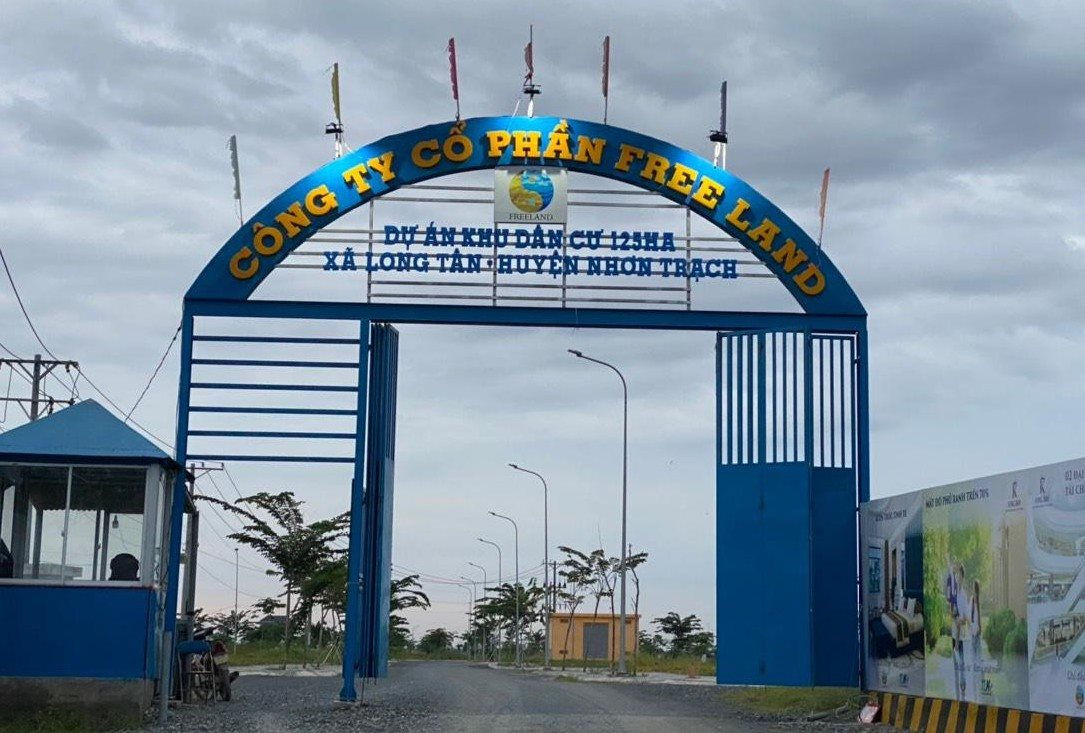 Trả công lý cho Star Beach và Free Land