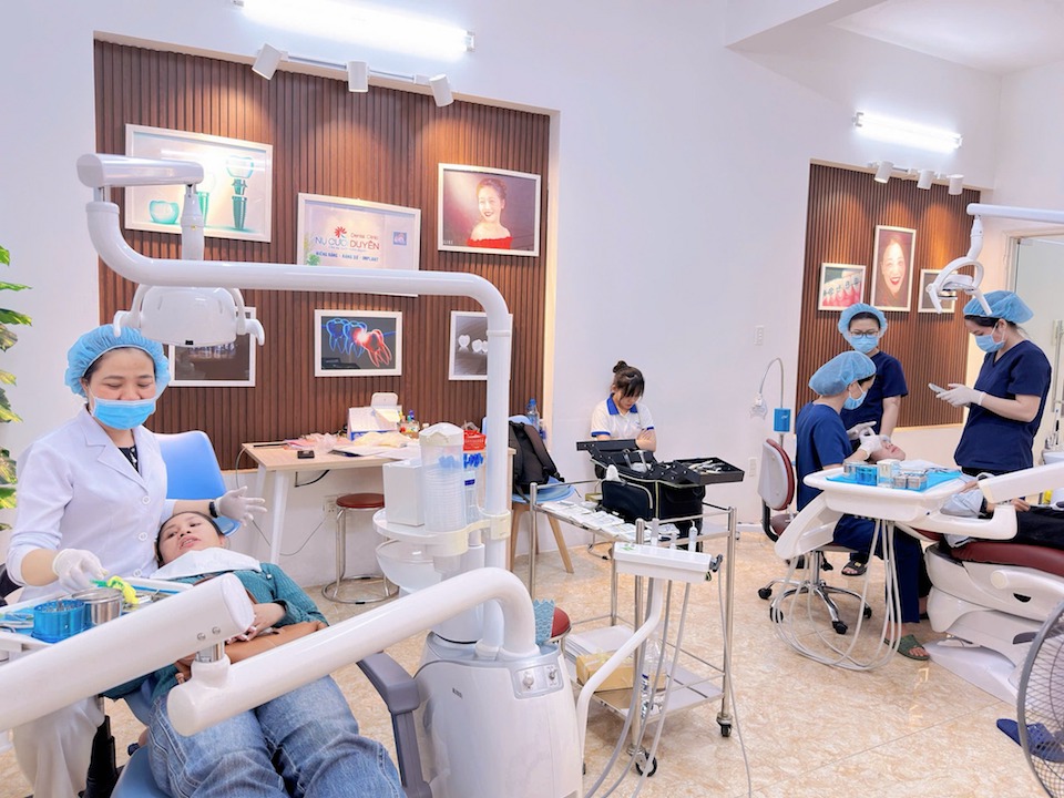 Nha khoa Thế giới Nụ cười bị xử phạt 183 triệu đồng, đình chỉ 3 tháng