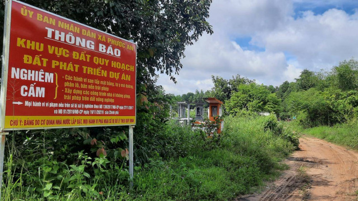 Huyện Nhơn Trạch xử lý “Loạn mở đường, xây nhà trái phép ăn theo cao tốc”