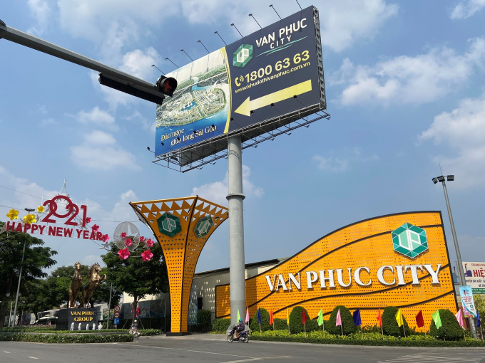 Hàng loạt công trình tại dự án Vạn Phúc City xây dựng khi chưa được cấp phép