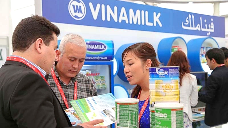 Vinamilk (VNM): Đã chốt giá sữa bột đến cuối năm, dự kiến lãi quý 2 tăng trưởng 2 chữ số 
